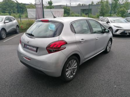 PEUGEOT 208 1.2 PureTech 110ch Allure S&S 5p à vendre à Saint-Maximin - Image n°7