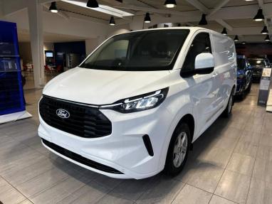 Voir le détail de l'offre de cette FORD Transit Custom Fg 300 L1H1 2.0 EcoBlue 150ch Limited de 2024 en vente à partir de 36 990 € 