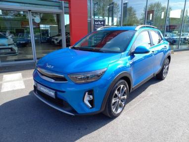 Voir le détail de l'offre de cette KIA Stonic 1.0 T-GDi 100ch Collection de 2024 en vente à partir de 21 499 €