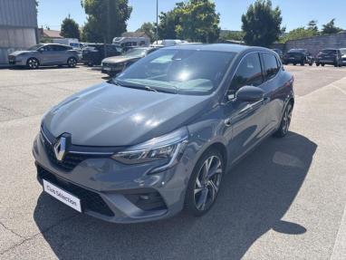 Voir le détail de l'offre de cette RENAULT Clio 1.6 E-Tech hybride 140ch RS Line -21N de 2021 en vente à partir de 180.81 €  / mois